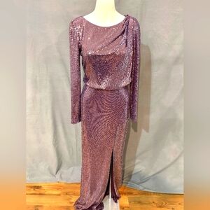 Badgley Mischka Long Sleeve Dress in Elegant Purple